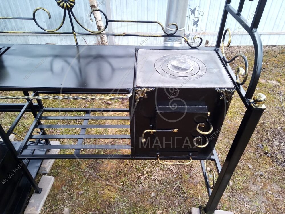 Мангал "Модерн" с откатной жаровней и коптильней